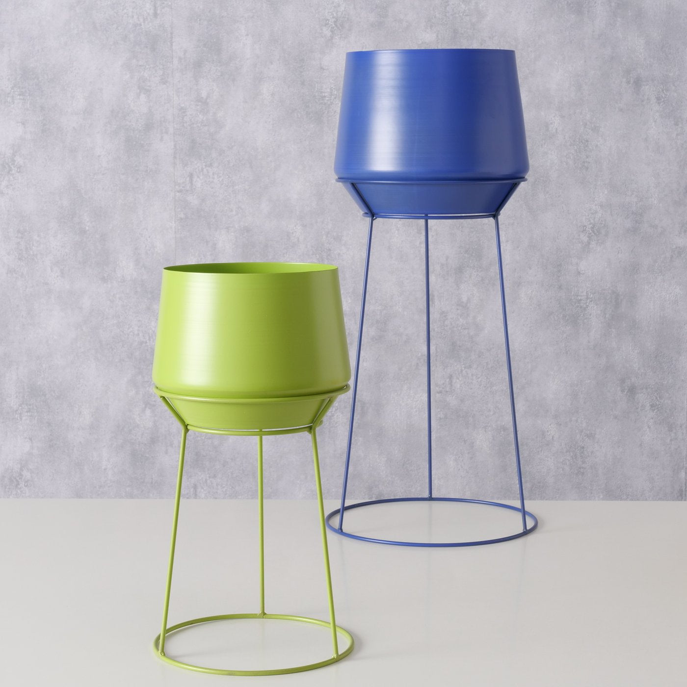 Set 2 porta piante in metallo verde e blu