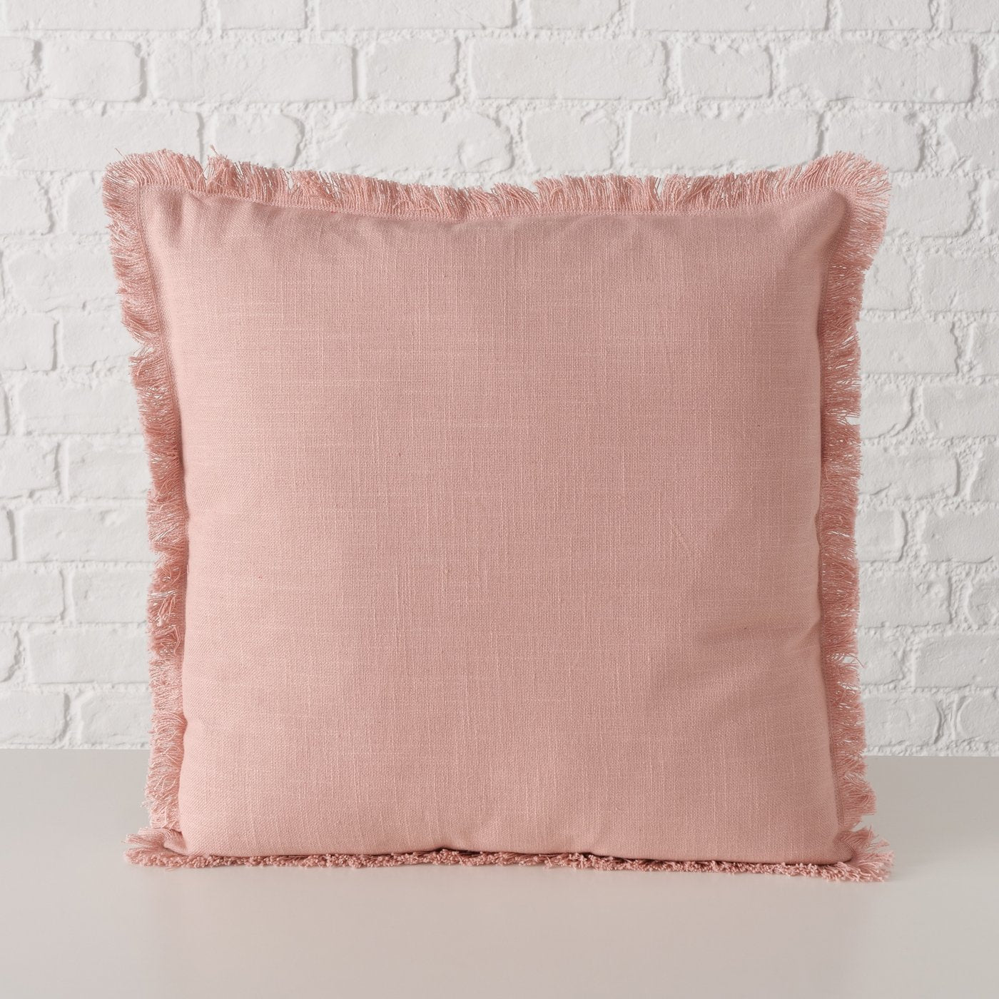 Cuscino quadrato rosa con frange Lenea