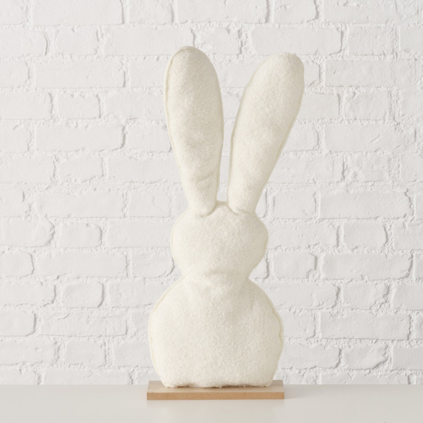 Figura coniglietto su base Alfhild